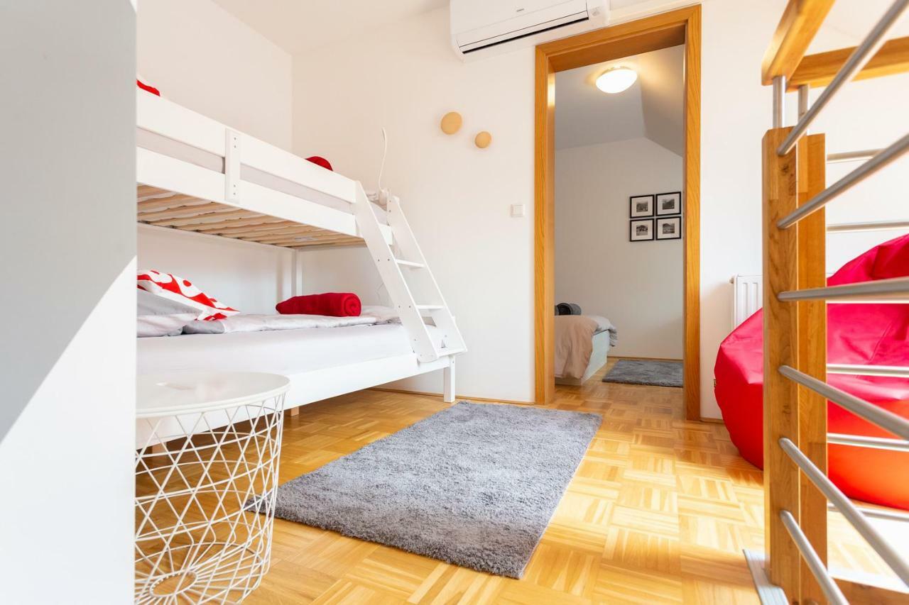 בובק Krona Apartments מראה חיצוני תמונה